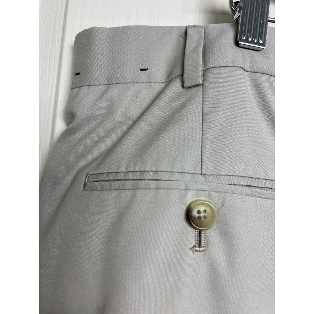 346 Brooks Brothers Chino Pants Mens 40x32 Lt. Khaki Pleated Straight  Pants A38